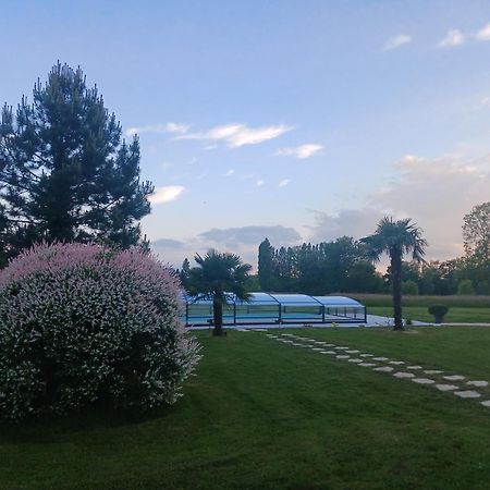 Domaine Du Clos Henri Essay Exterior foto